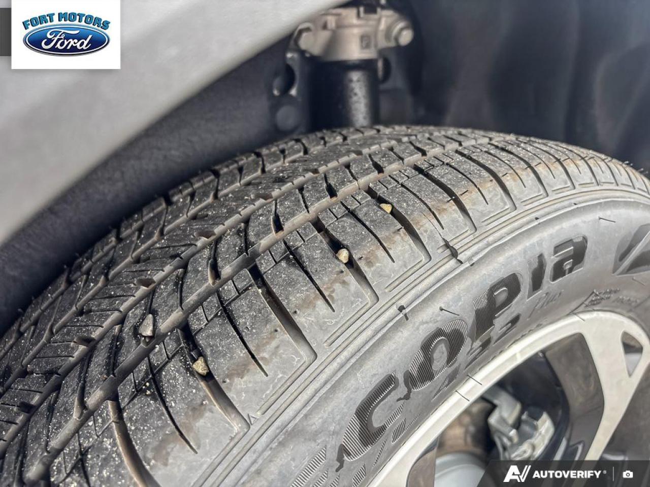 2025 Ford Escape ST-Line Select Photo5