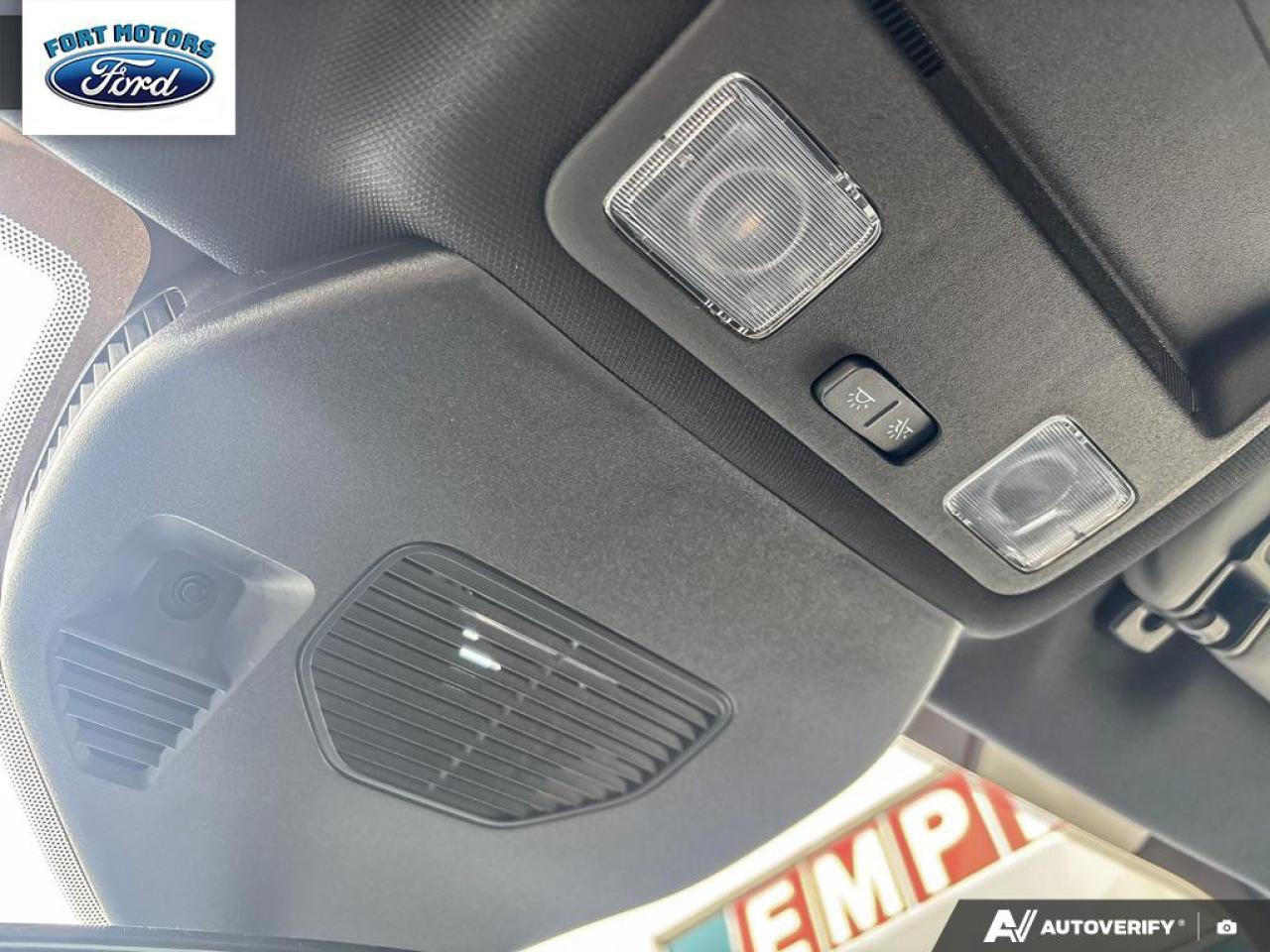 2025 Ford Escape ST-Line Select Photo5