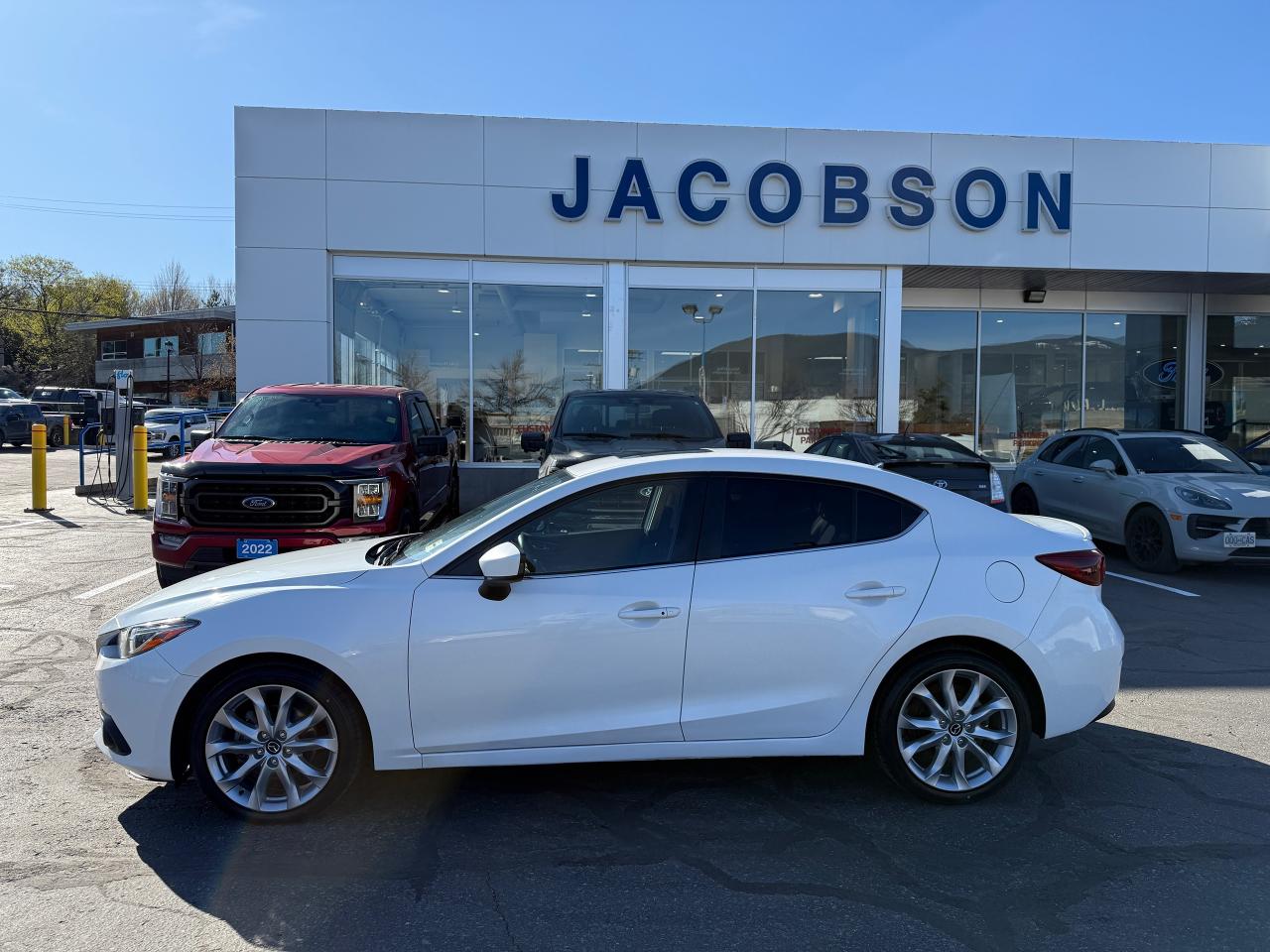 2014 Mazda MAZDA3 GT-SKY Photo