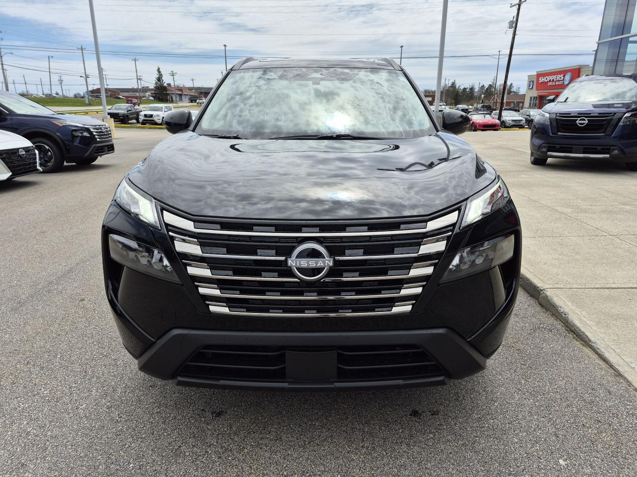 2025 Nissan Rogue Midnight Edition Photo18