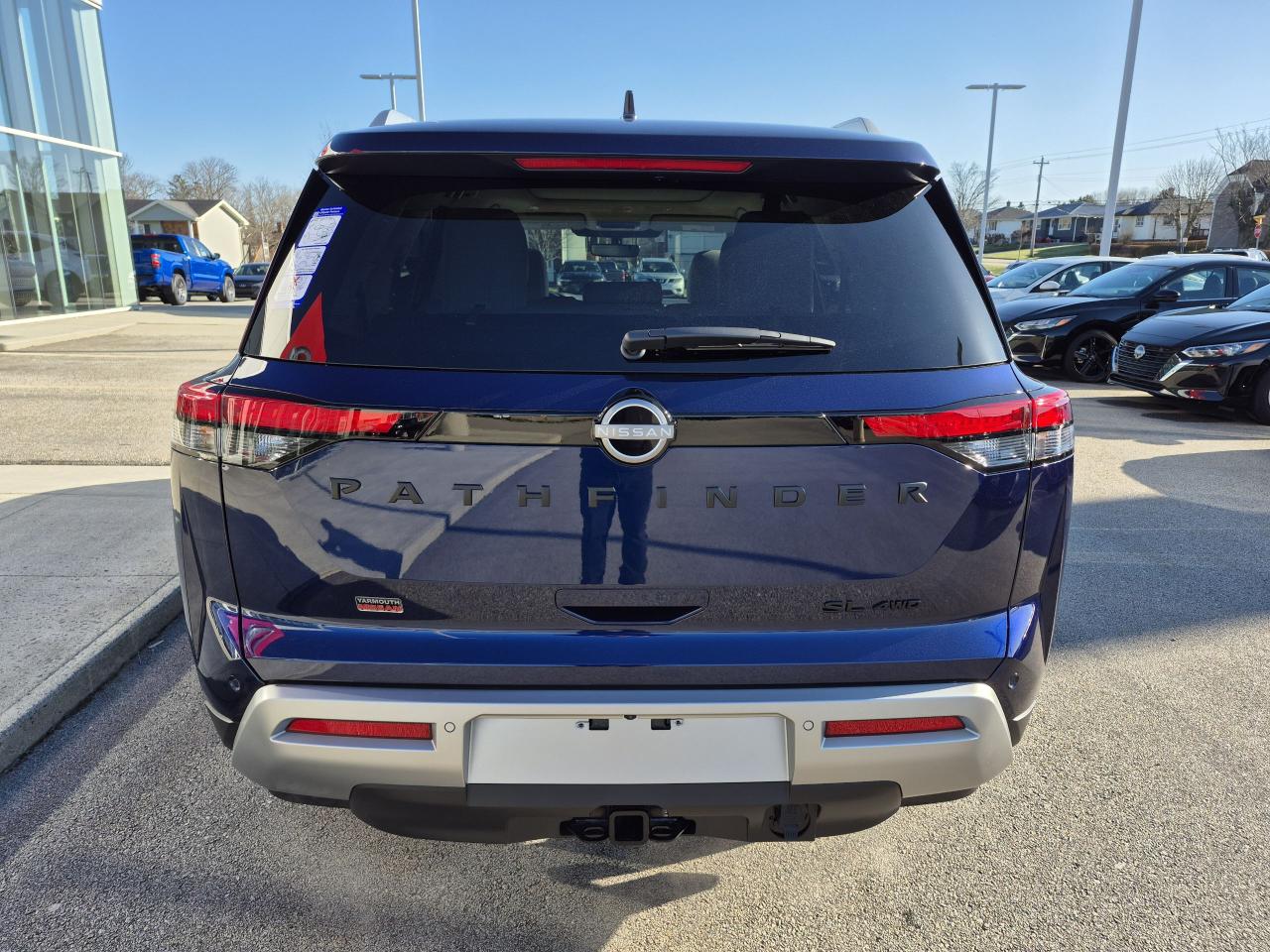 2025 Nissan Pathfinder SL Photo26