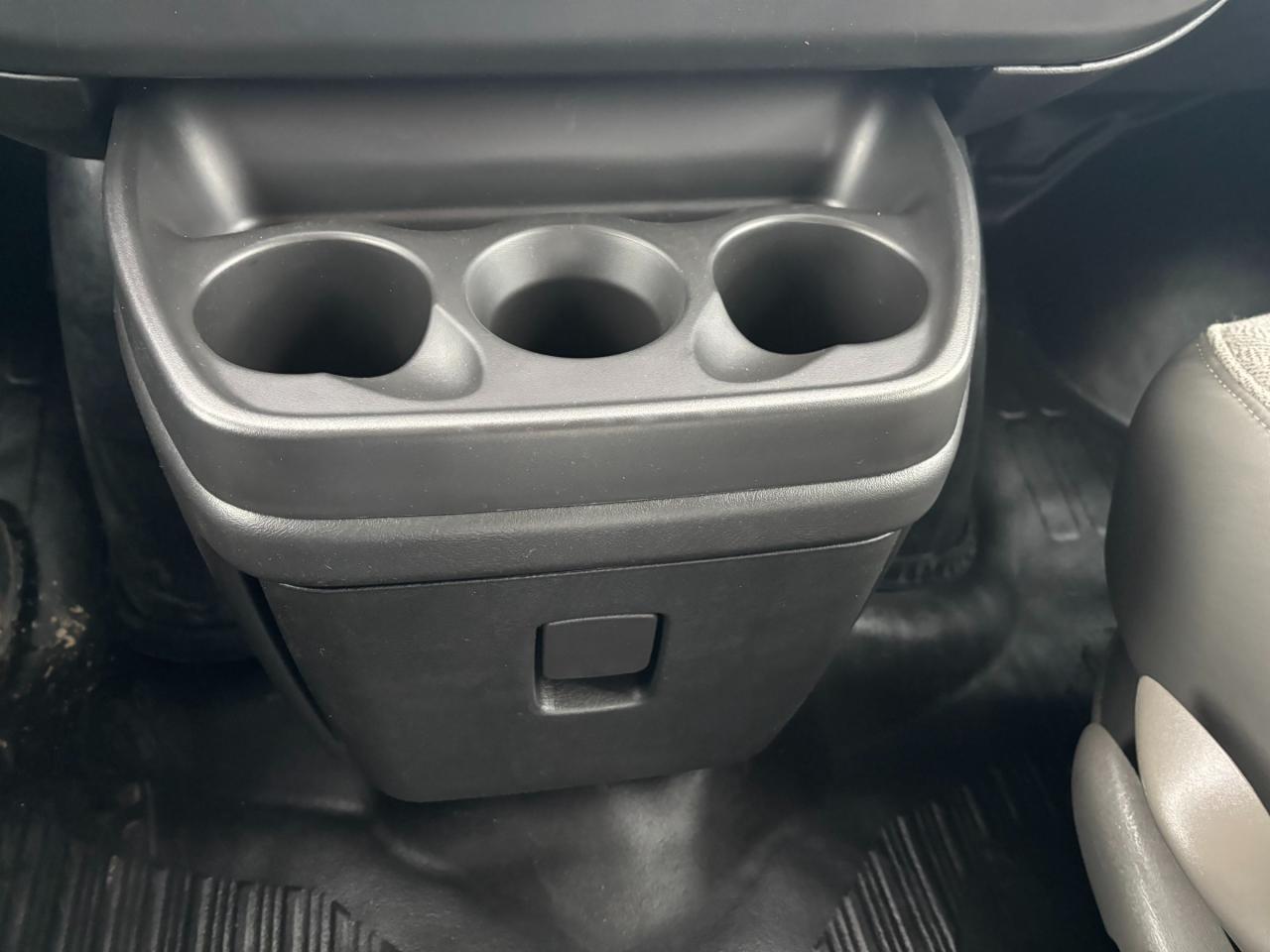 2025 GMC Savana 2500 Work Van 2025 GMC Savana Ext Cargo Van Photo