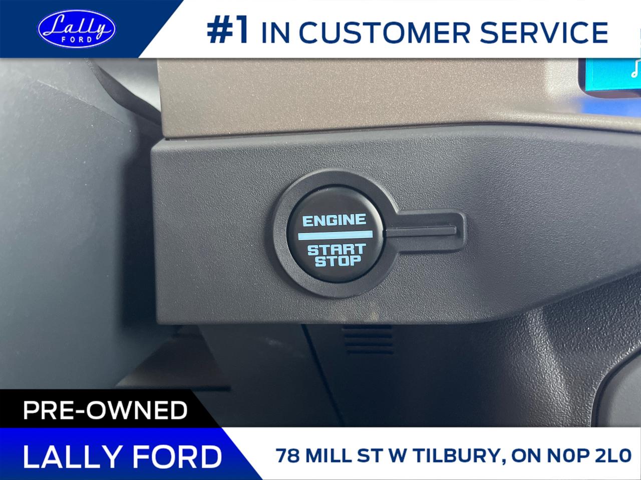 2025 Ford Bronco Outer Banks Photo