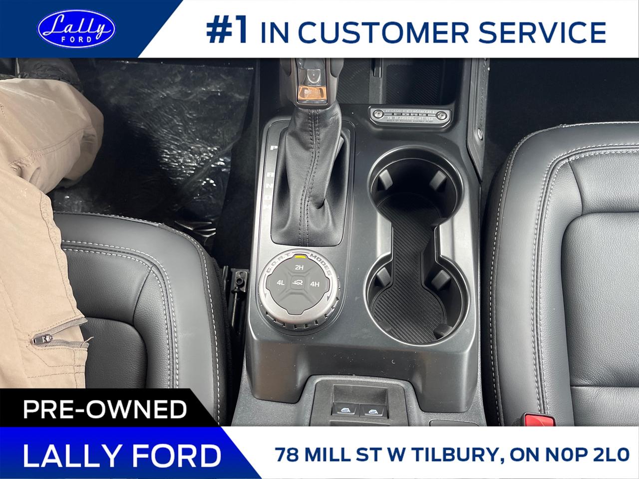 2025 Ford Bronco Outer Banks Photo