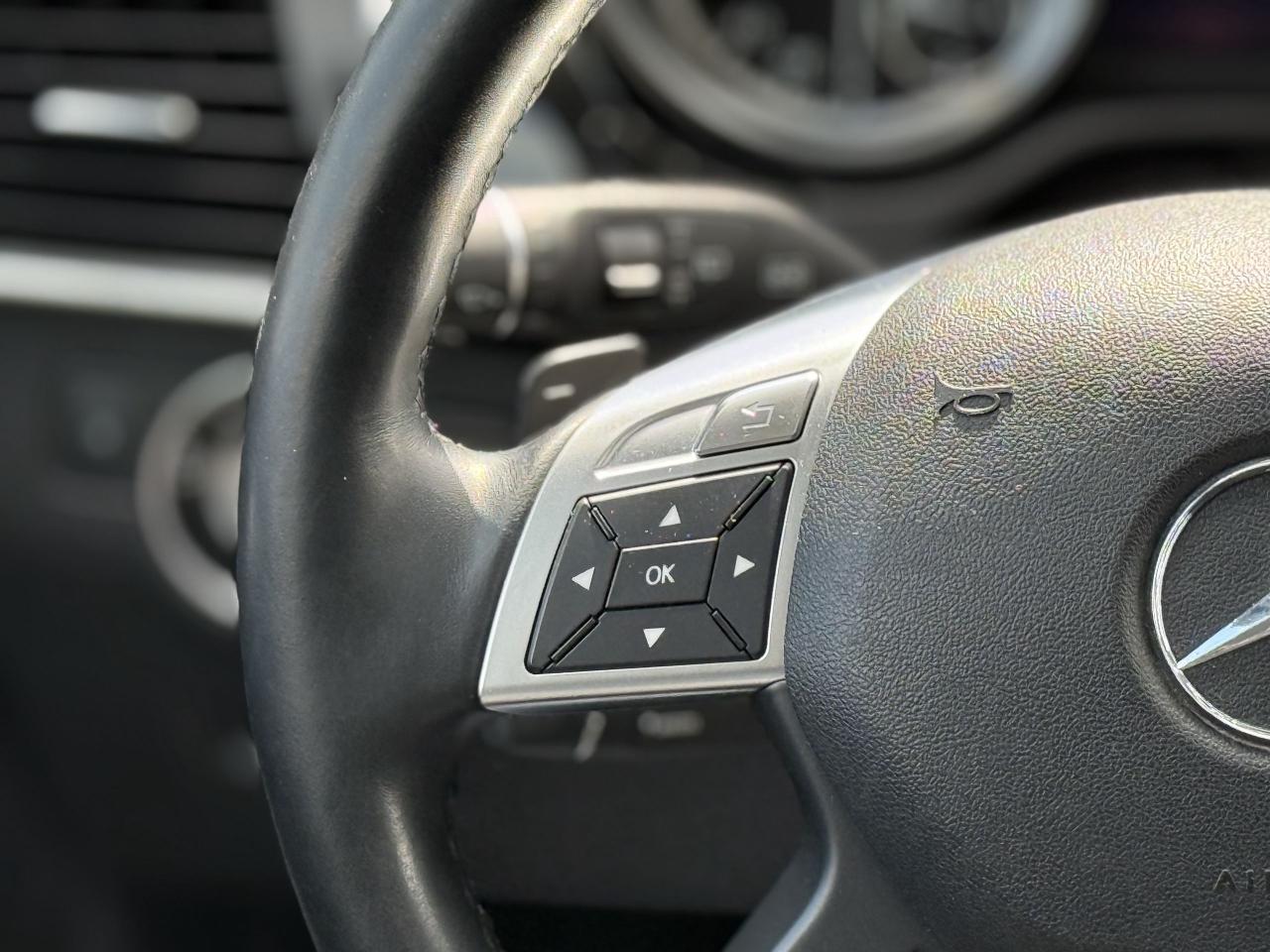 2012 Mercedes-Benz ML-Class ONE OWNER | DEALER SERVICED | NO ACCIDENTS - Photo #22