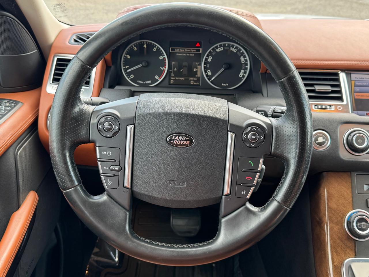 2011 Land Rover Range Rover Sport LUX **RUNS AND DRIVES EXCELLENT** - Photo #18