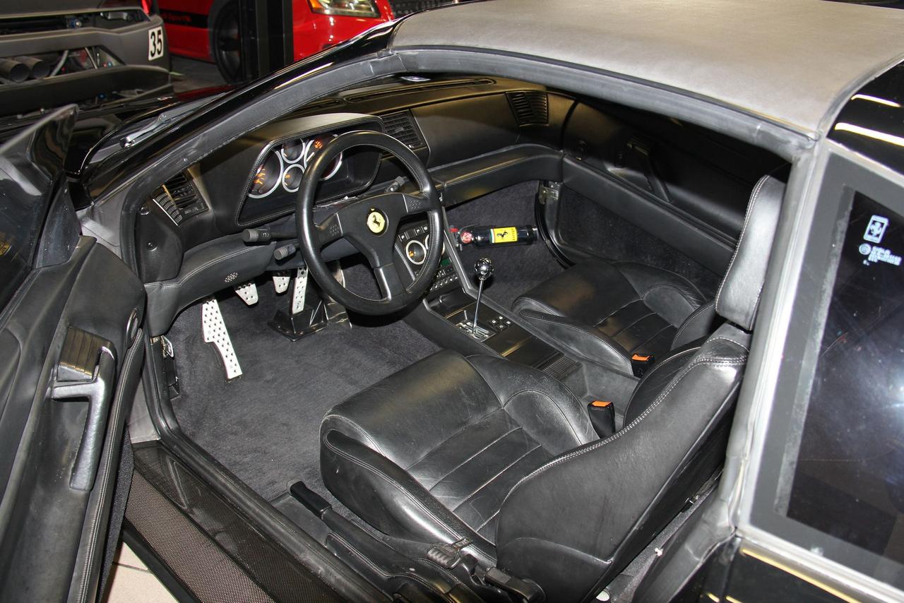 1991 Ferrari 348 TS Photo