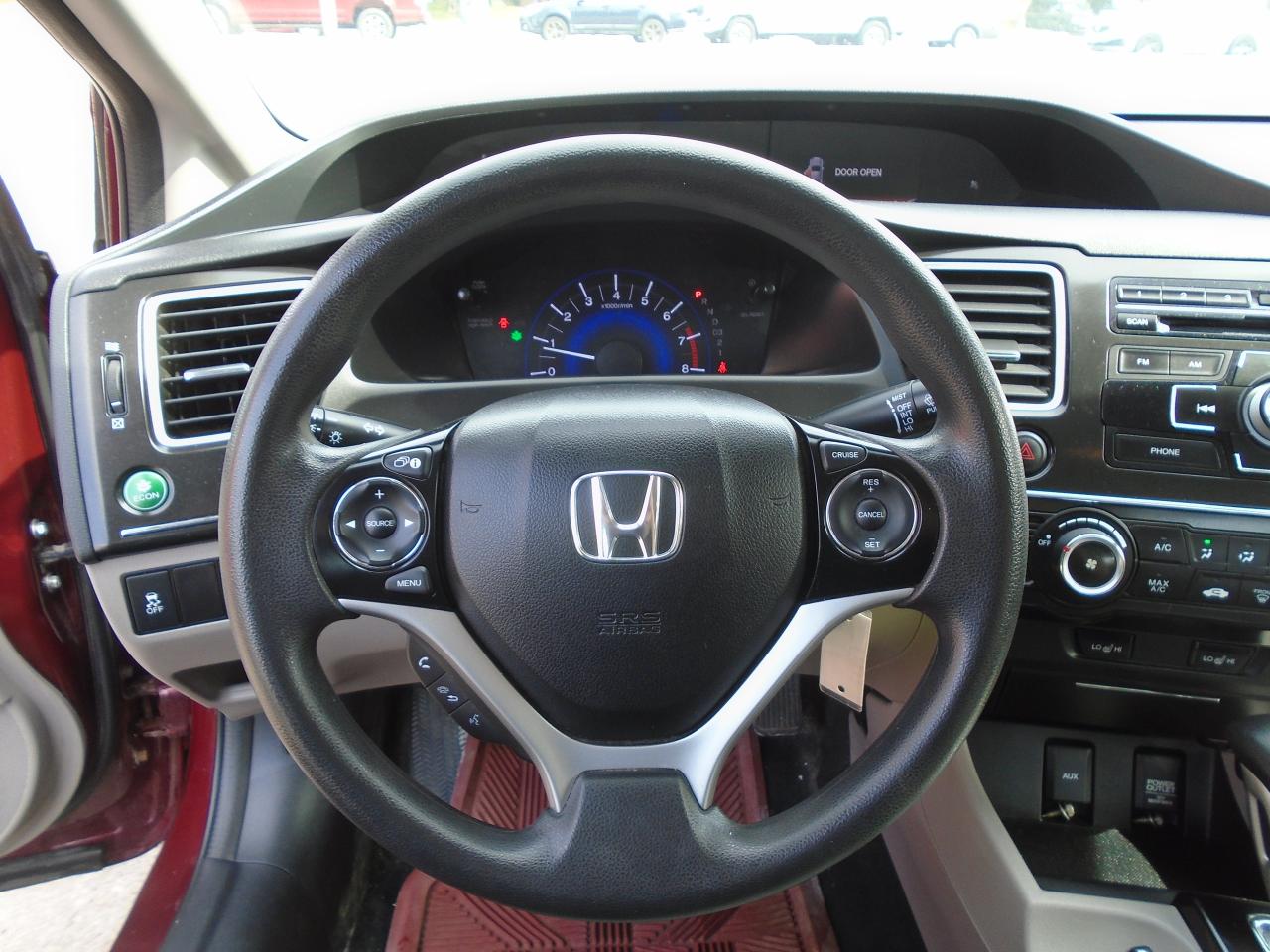 2013 Honda Civic LX/ VERY CLEAN / WELL MAINTAINED / AC / FUEL SAVER - Photo #18