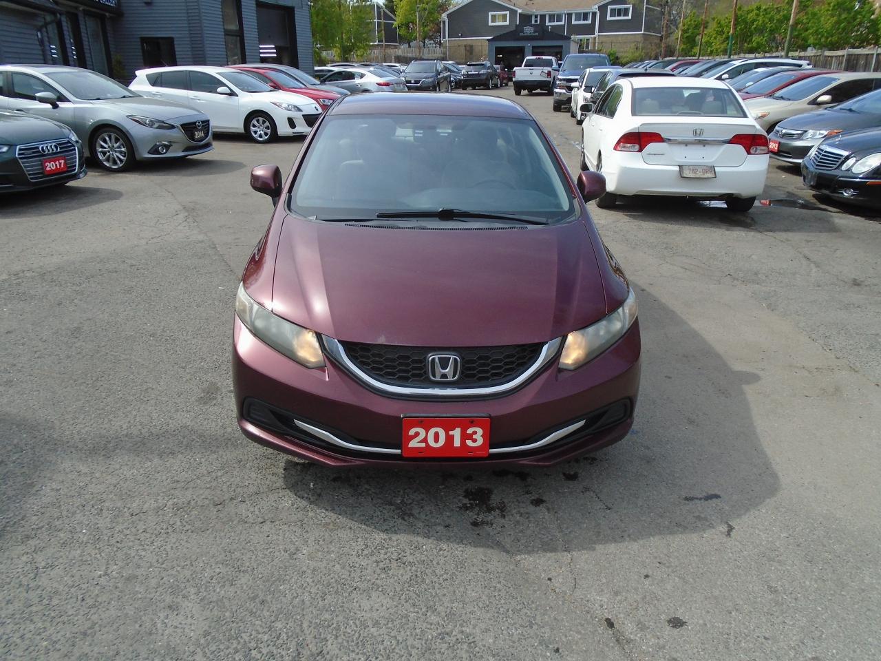2013 Honda Civic LX/ VERY CLEAN / WELL MAINTAINED / AC / FUEL SAVER - Photo #2