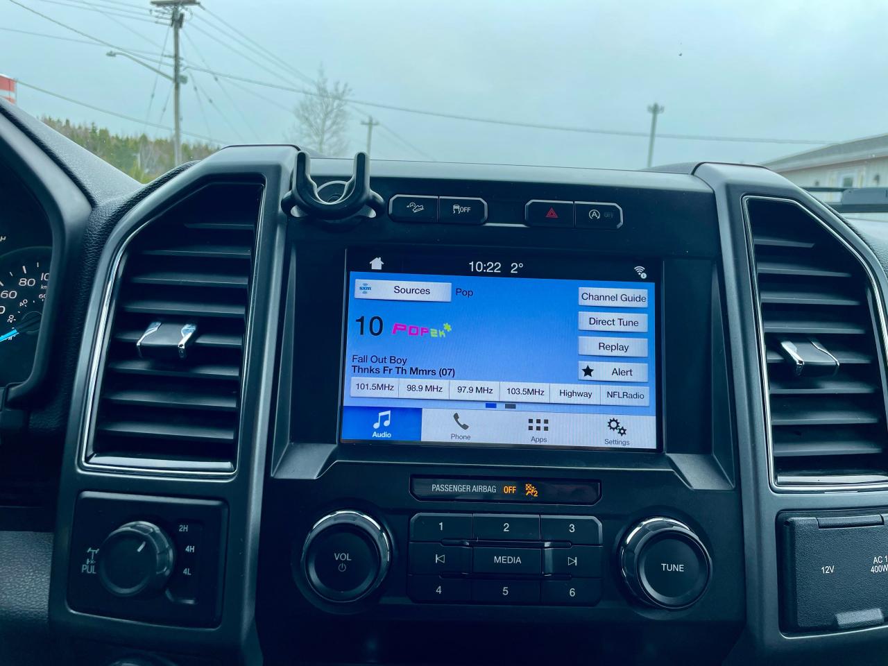 2019 Ford F-150 XLT SUPERCREW W/ SPORT PACKAGE Photo5