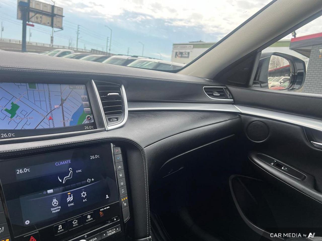2019 Infiniti QX50 ESSENTIAL / AWD / ROOF / LEATHER / NO ACCIDENTS - Photo #21