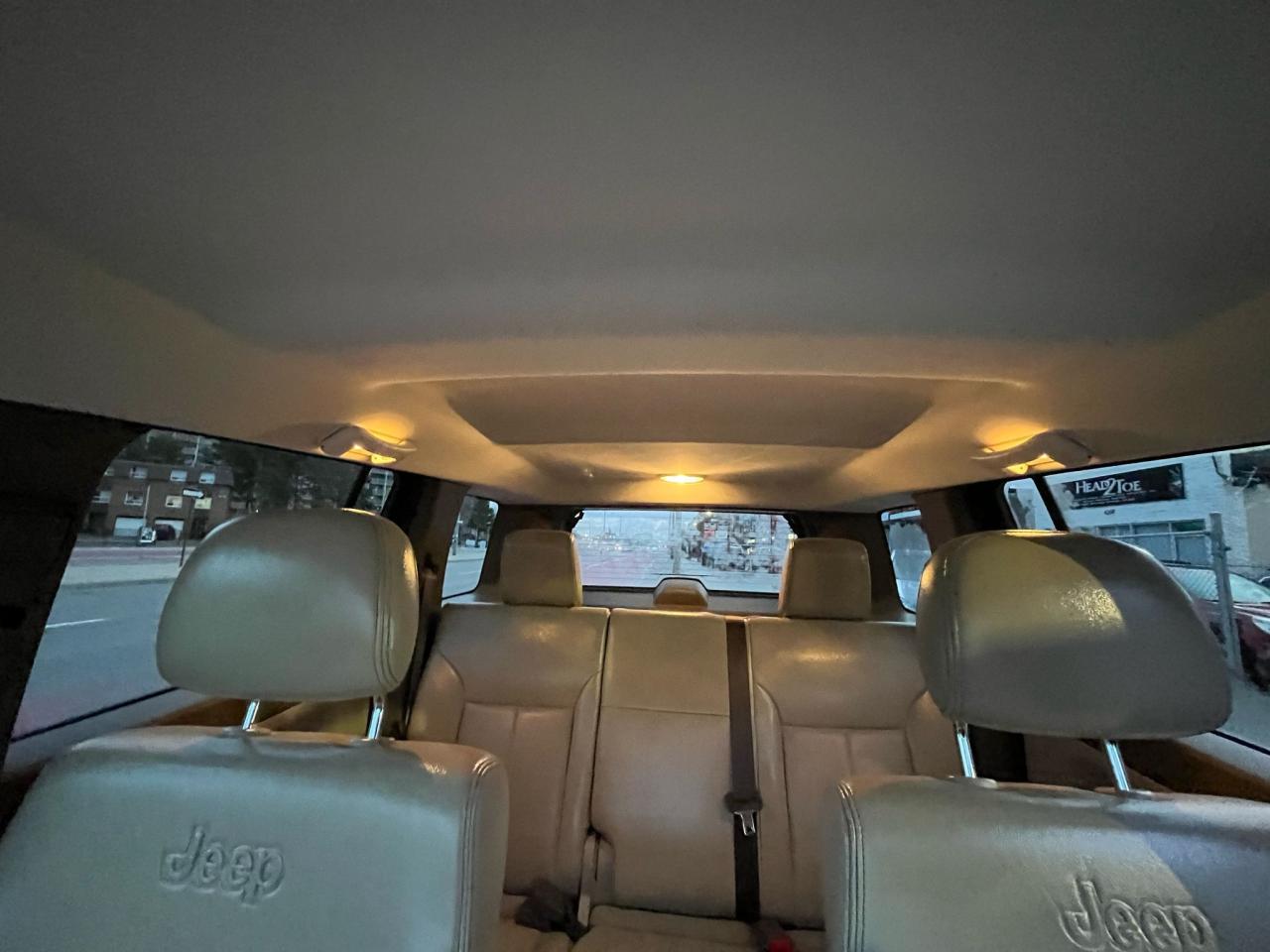2010 Jeep Liberty 4WD  Limited Edition-Leather-Heated Seats - Photo #17