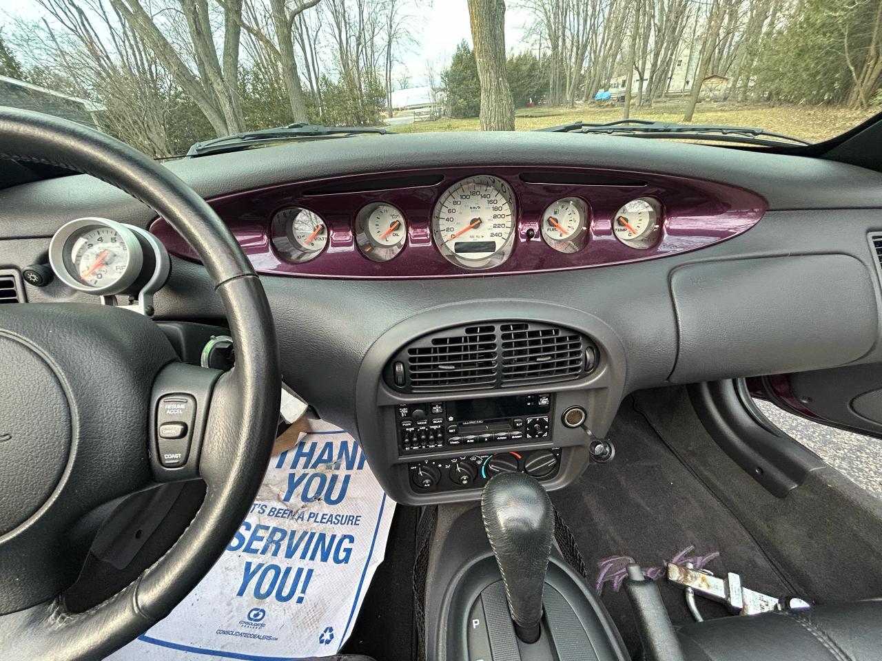 1997 Plymouth Prowler With only 5300 km / Matching trailer - Photo #36