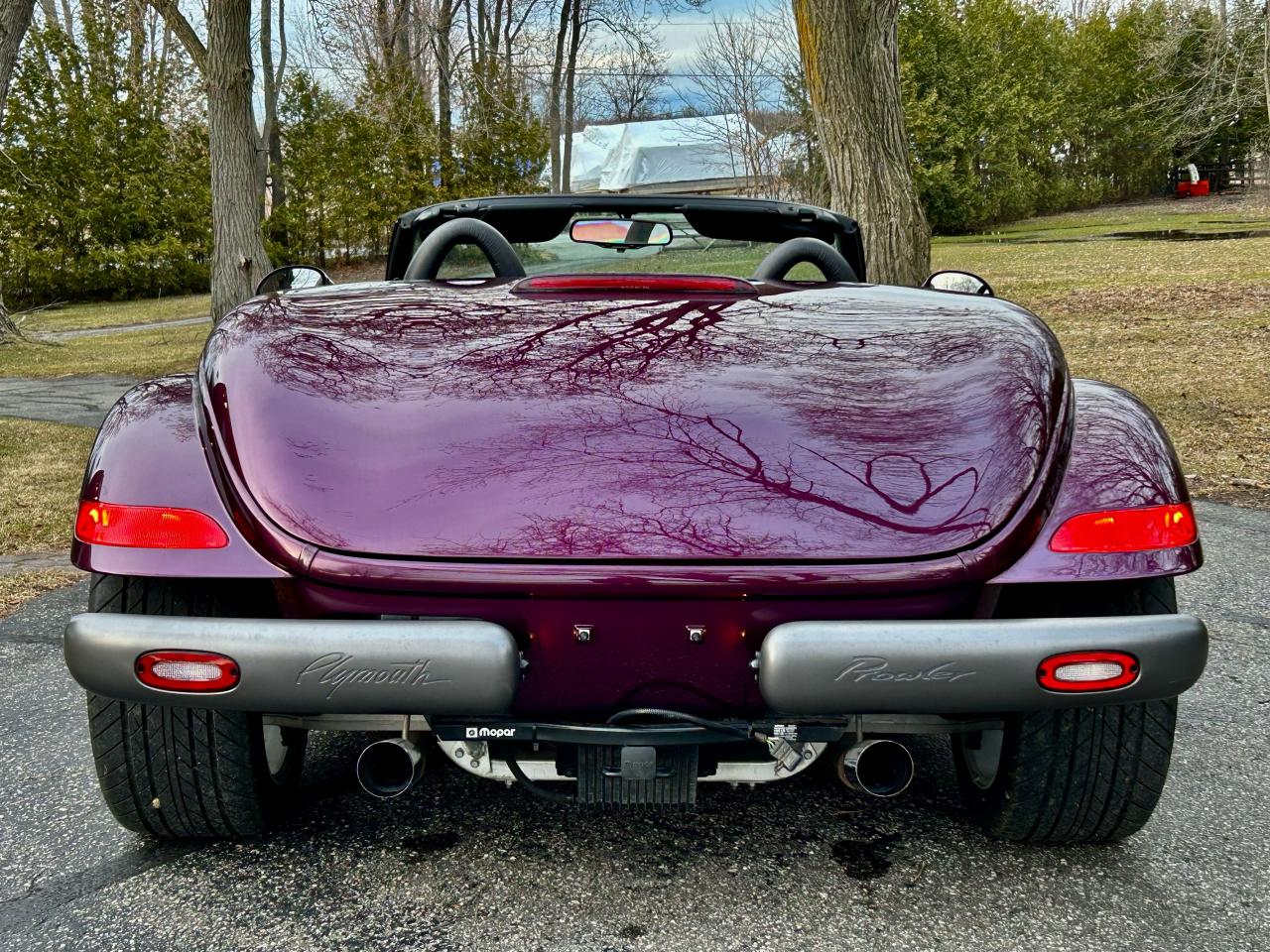 1997 Plymouth Prowler With only 5300 km / Matching trailer - Photo #35