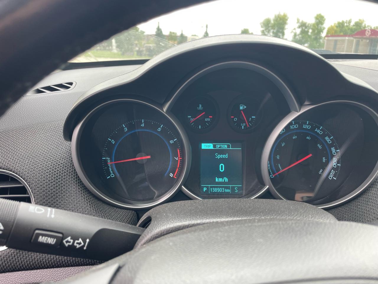 2014 Chevrolet Cruze 1LT - Photo #12