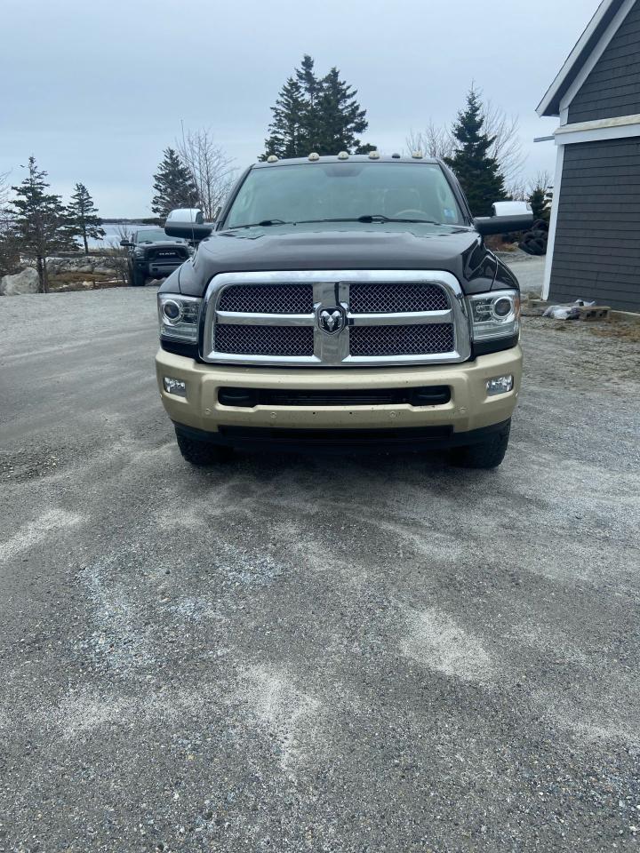2016 RAM 2500 LONGHORN Photo2