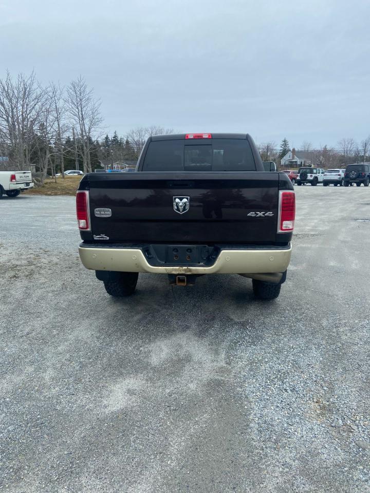 2016 RAM 2500 LONGHORN Photo4