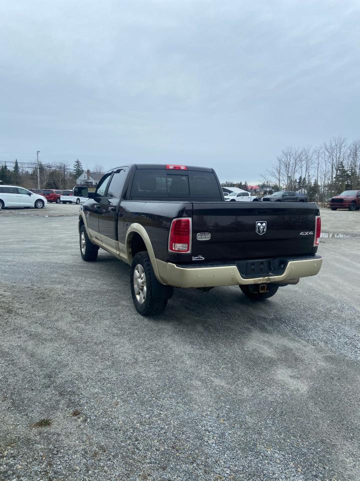 2016 RAM 2500 LONGHORN Photo6