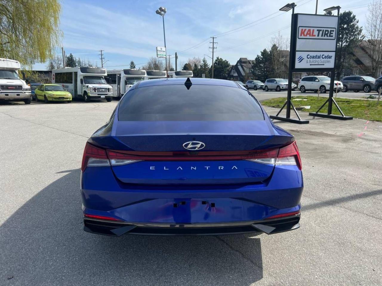 2022 Hyundai Elantra Ultimate Tech IVT - Photo #6