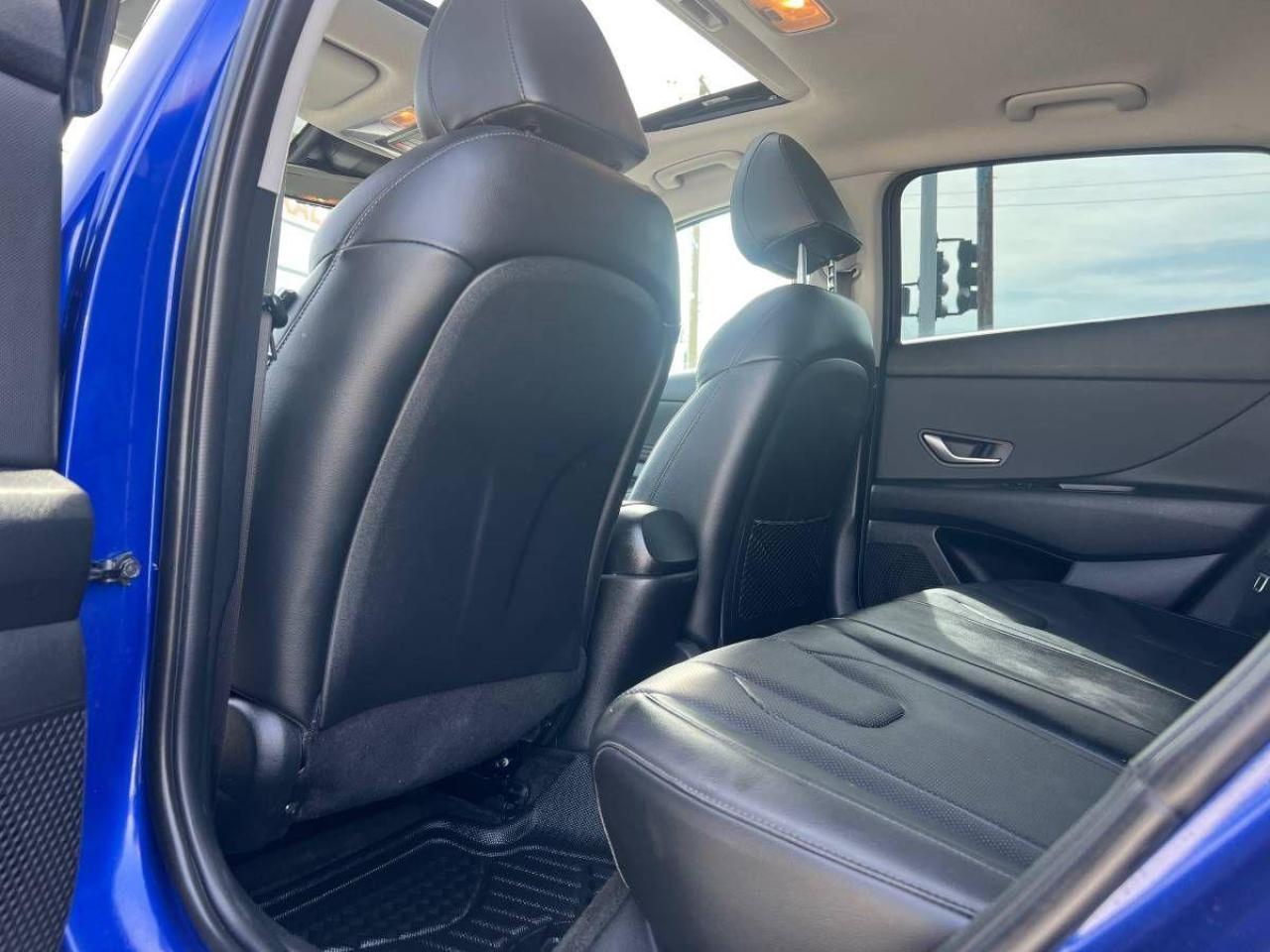 2022 Hyundai Elantra Ultimate Tech IVT - Photo #13