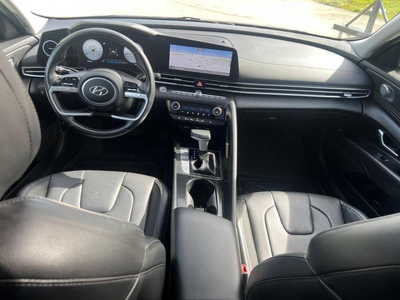 2022 Hyundai Elantra Ultimate Tech IVT - Photo #14