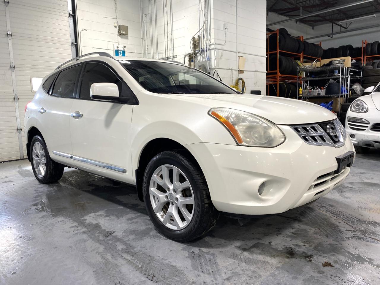 2013 Nissan Rogue SV - Photo #7
