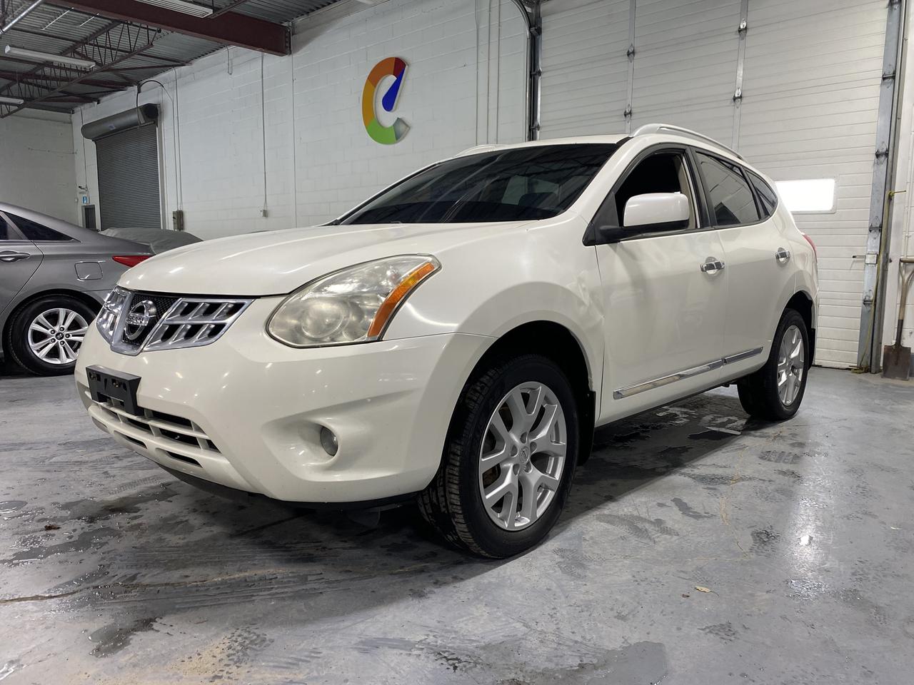 2013 Nissan Rogue SV - Photo #1