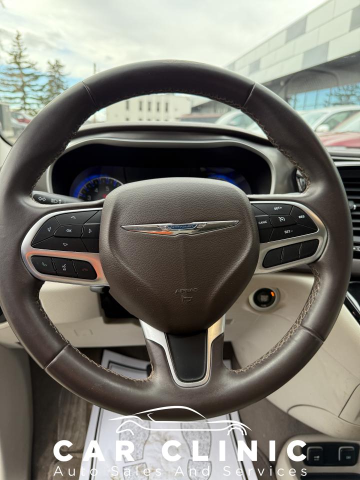 2017 Chrysler Pacifica Touring L - Photo #25