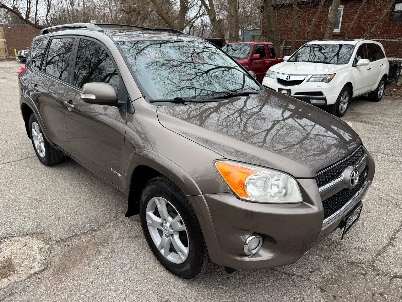 2010 Toyota RAV4 V6 LIMITED - 4WD - Photo #7