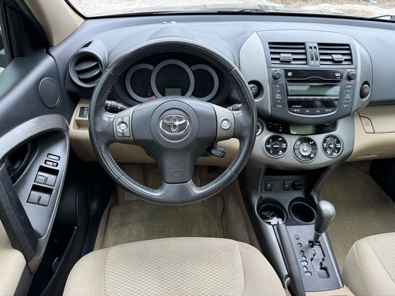 2010 Toyota RAV4 V6 LIMITED - 4WD - Photo #10