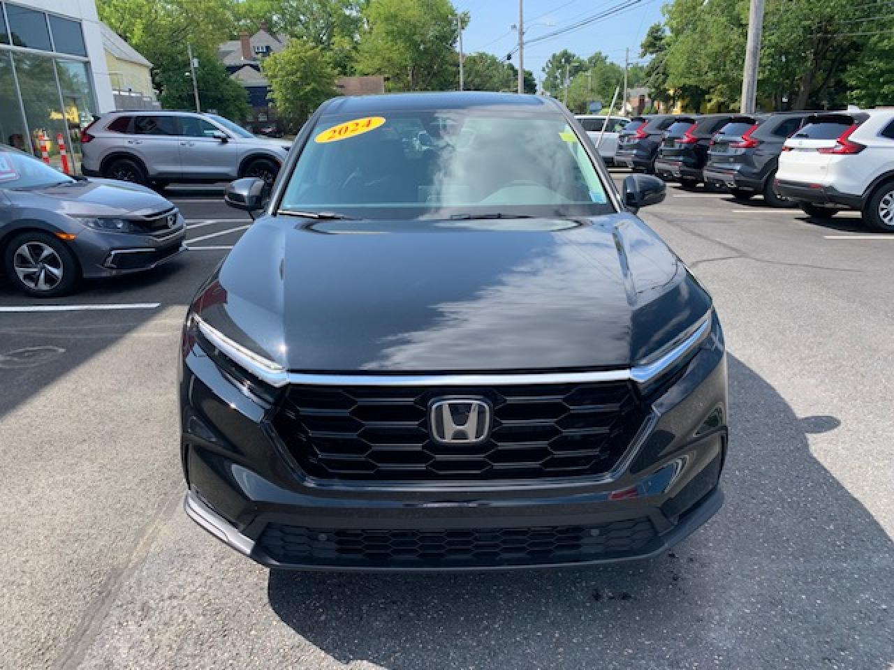 2024 Honda CR-V EX-L Photo2