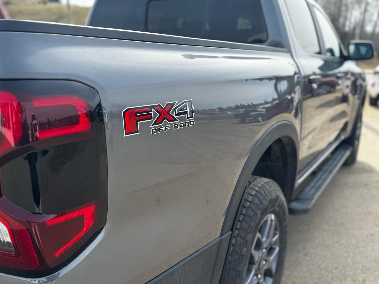 2025 Ford Ranger XLT Photo5
