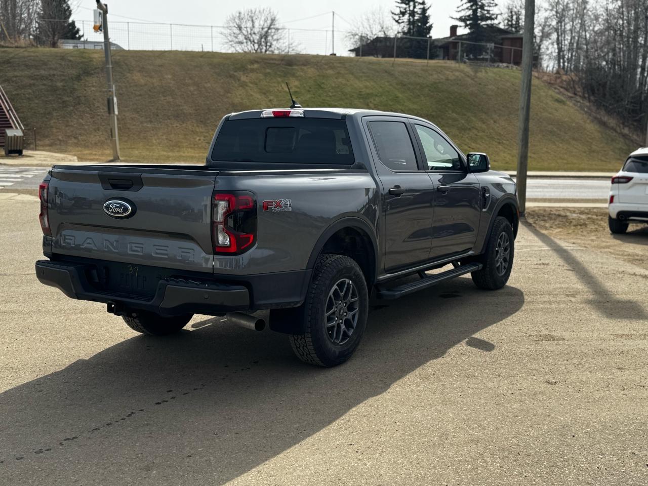 2025 Ford Ranger XLT Photo5