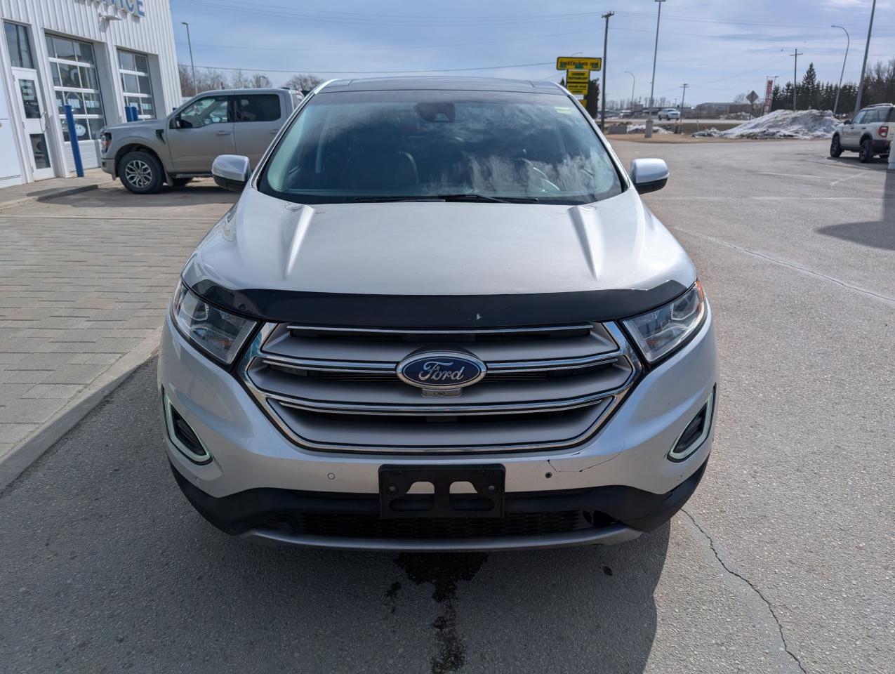 2015 Ford Edge Titanium Photo5