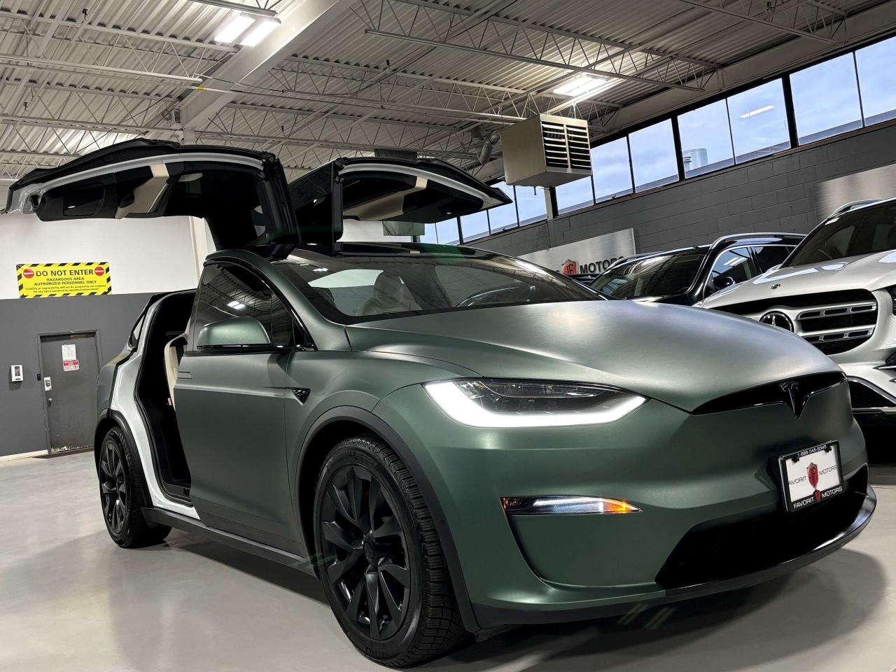 2023 Tesla Model X AWD|FULLSELFDRIVING|FALCONDOORS|INSANEMODE|CREAM|+ - Photo #2