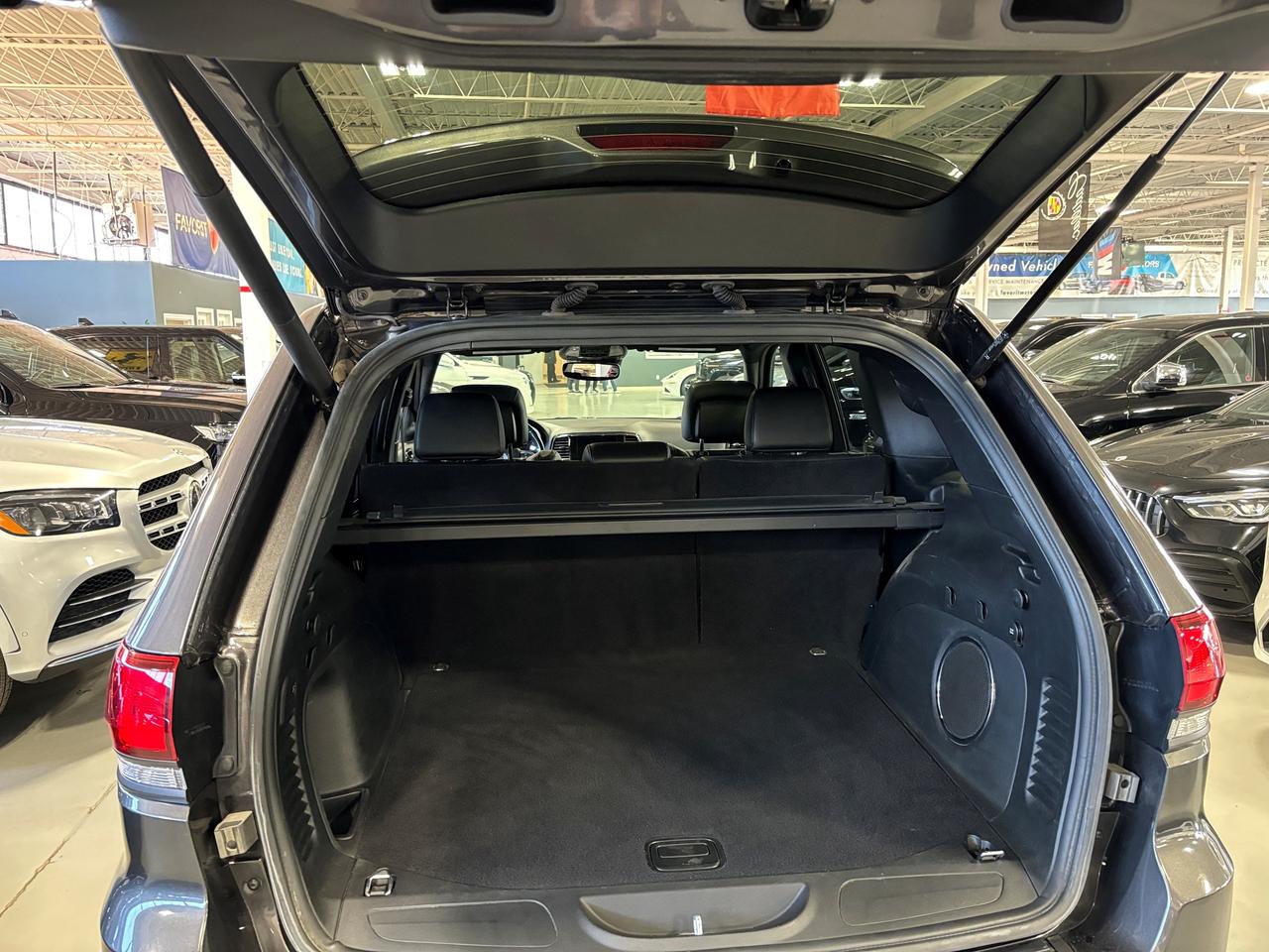2021 Jeep Grand Cherokee 80th Anniversary Edition|V6|4X4|NAV|SELECTERRAIN|+ Photo