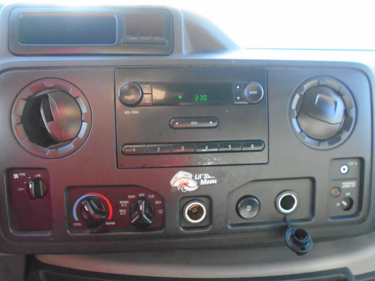 2012 Ford Econoline E-250 Commercial - Photo #14