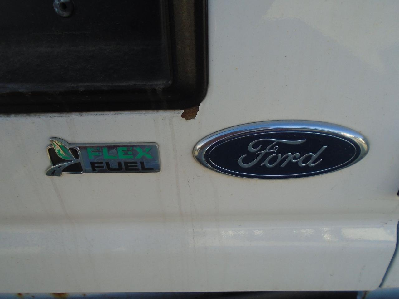 2012 Ford Econoline E-250 Commercial - Photo #25