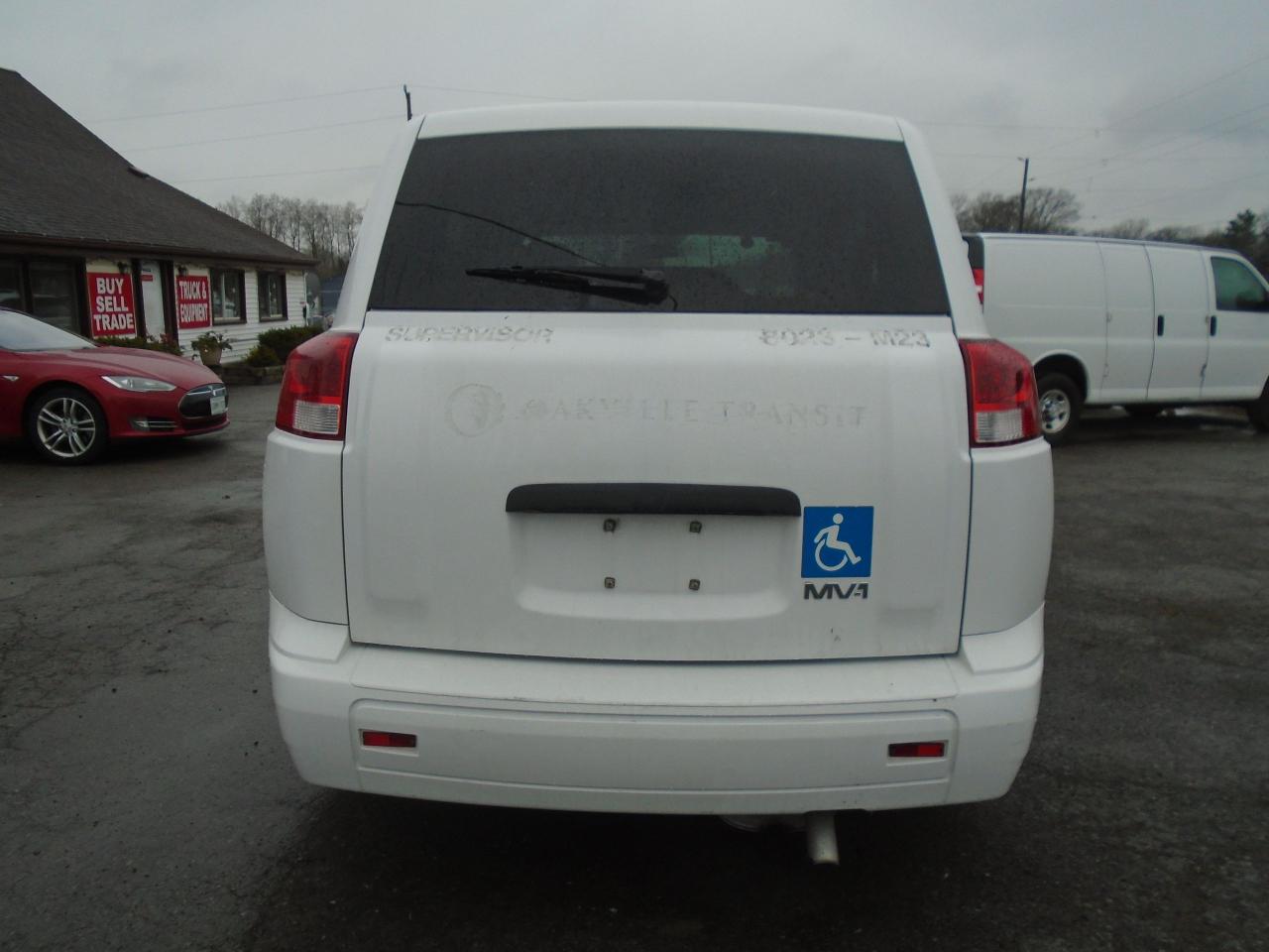 2014 VPG MV-1 WHEEL CHAIR VAN - Photo #3