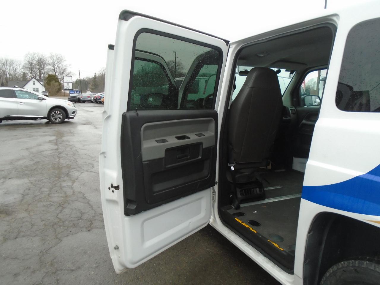 2014 VPG MV-1 WHEEL CHAIR VAN - Photo #22