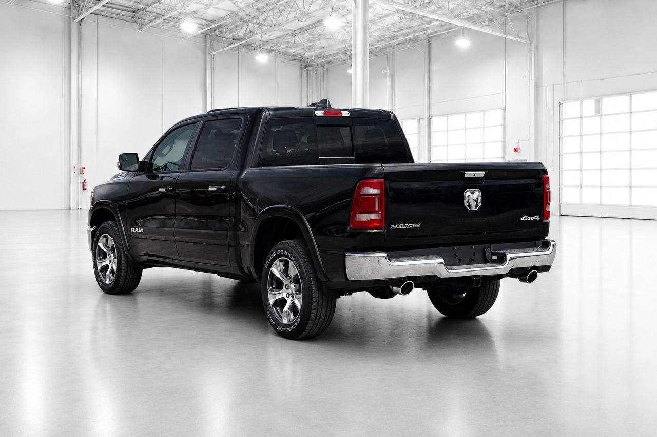2022 RAM 1500 Laramie | Vented Leather | 12" Screen | DEMO| SAVE Photo3