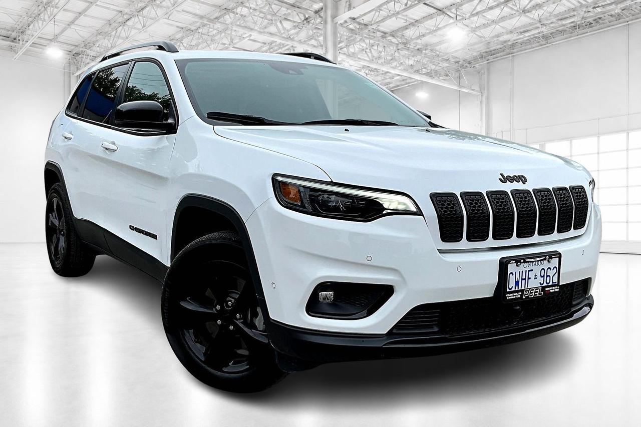 2023 Jeep Cherokee Altitude 4x4 DEMO SAVE BIG! Photo
