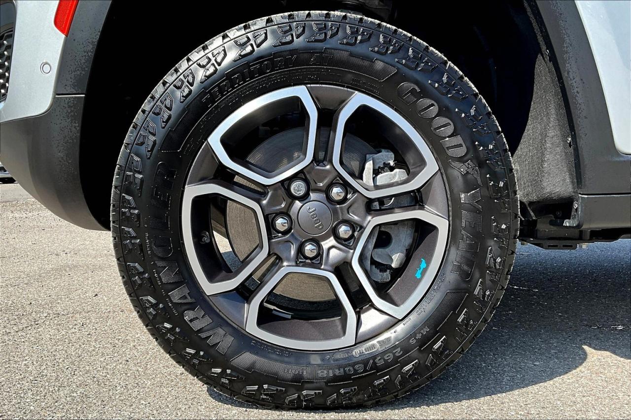 2023 Jeep Grand Cherokee 4xe Trailhawk | Vented Leather | Adv Protech|DEMO|SAVE Photo