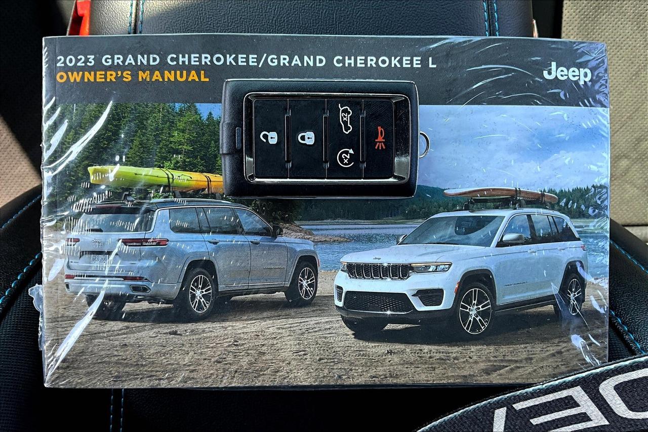 2023 Jeep Grand Cherokee 4xe Trailhawk | Vented Leather | Adv Protech|DEMO|SAVE Photo