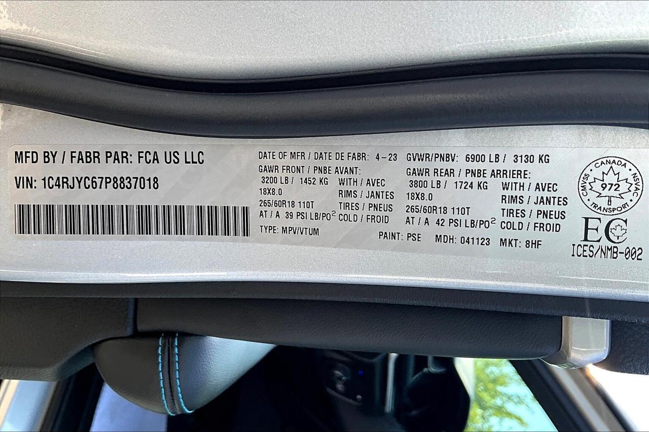 2023 Jeep Grand Cherokee 4xe Trailhawk | Vented Leather | Adv Protech|DEMO|SAVE Photo