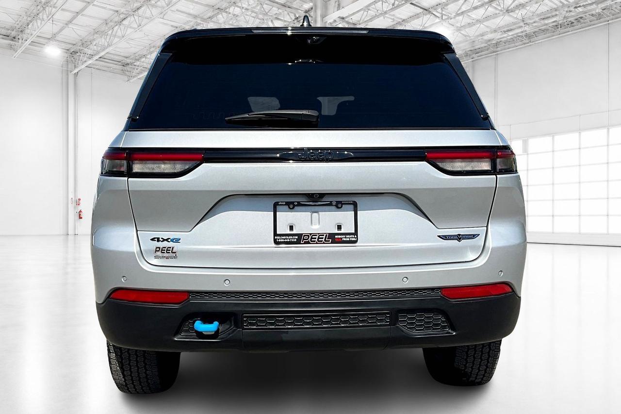 2023 Jeep Grand Cherokee 4xe Trailhawk | Vented Leather | Adv Protech|DEMO|SAVE Photo3