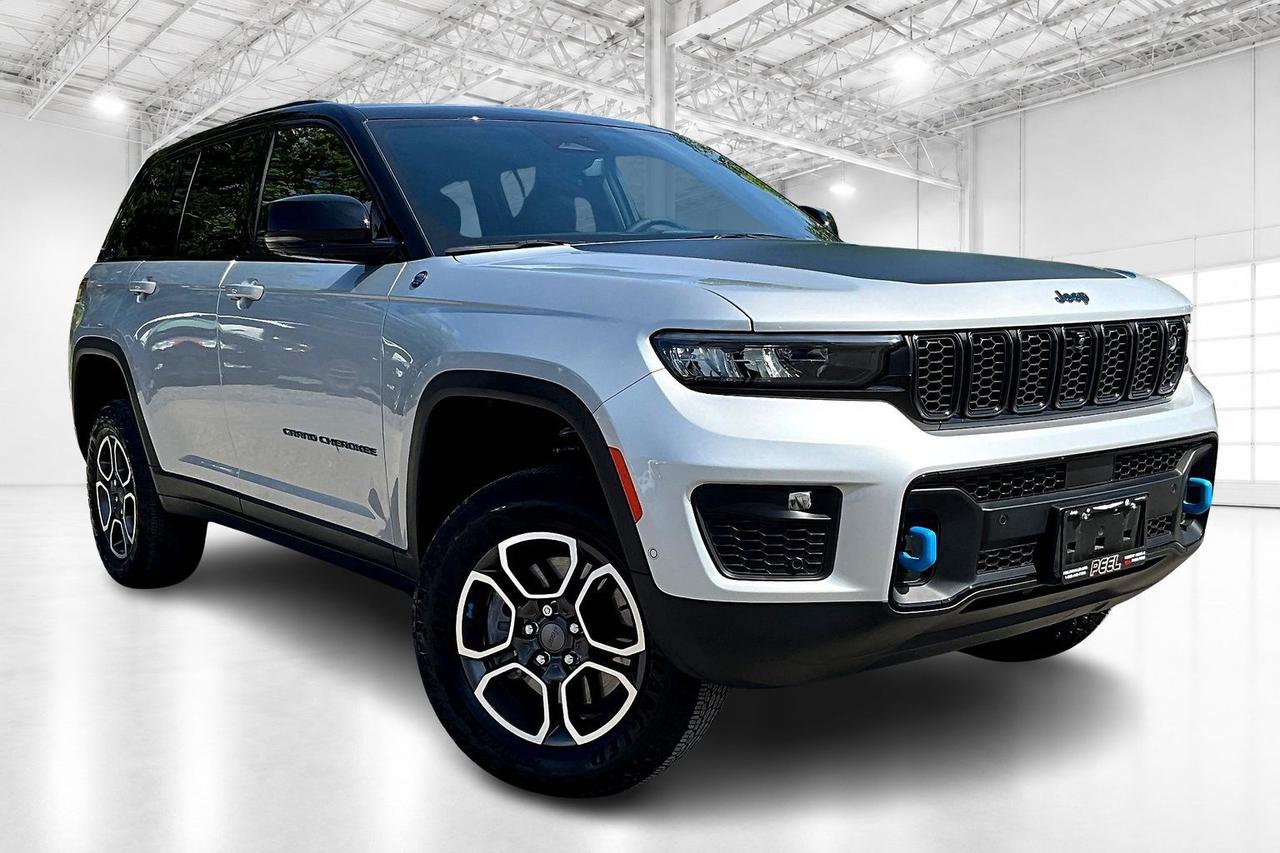 2023 Jeep Grand Cherokee 4xe Trailhawk | Vented Leather | Adv Protech|DEMO|SAVE Photo