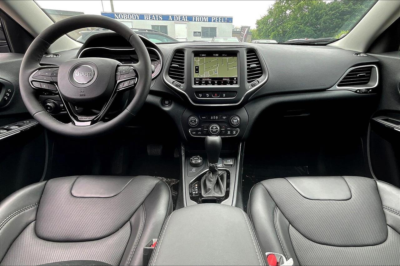 2023 Jeep Cherokee Altitude 4x4 | DEMO SALE | SAVE BIG! Photo