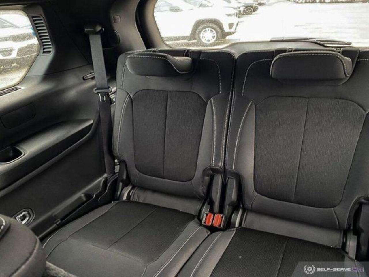 2024 Jeep Grand Cherokee L Laredo 4X4 | SUNROOF | TOW PKG | 7 PASSENGER Photo