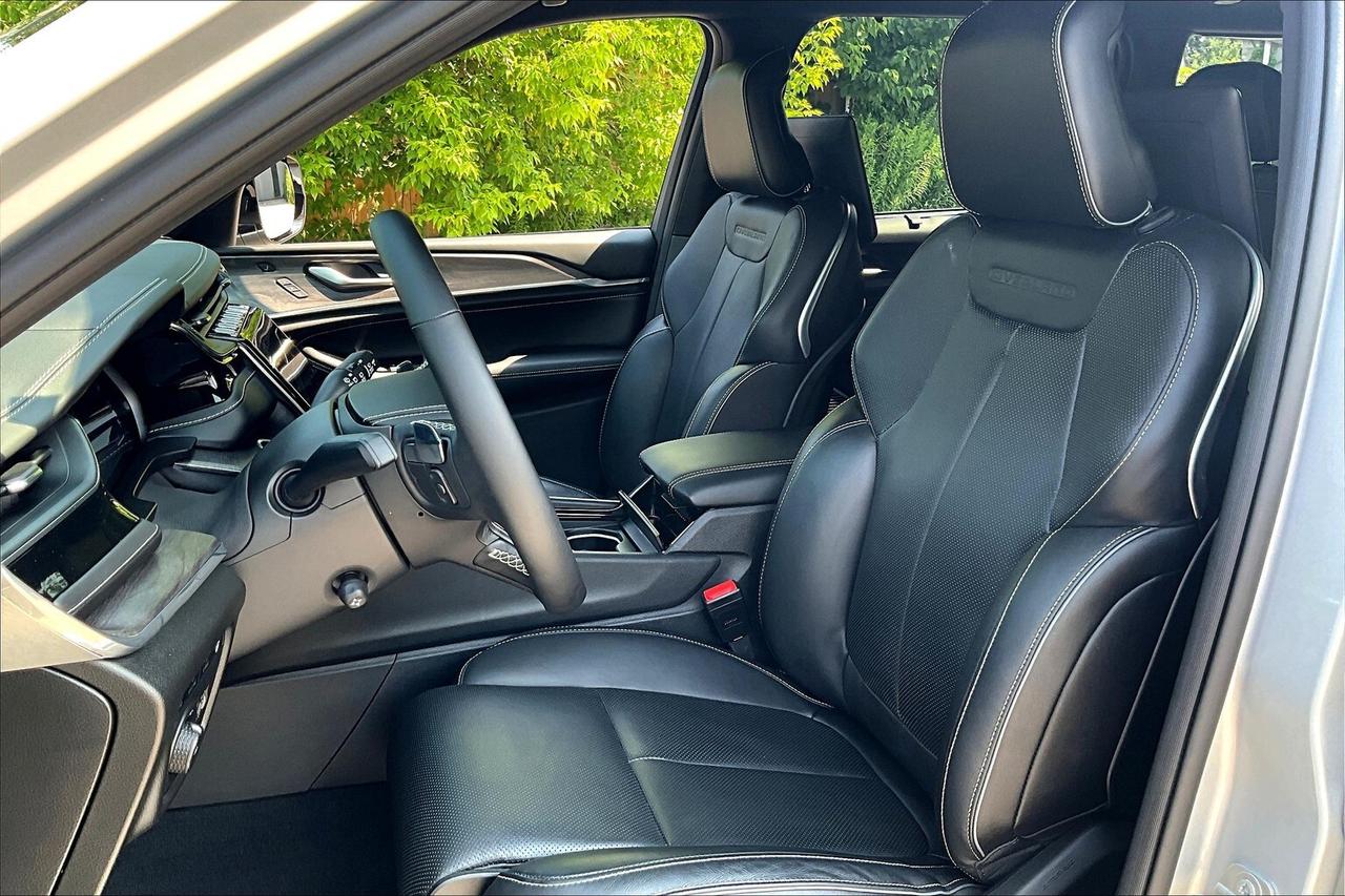 2023 Jeep Grand Cherokee 4xe Overland | Vented Leather | Panoroof | DEMO/SAVE Photo